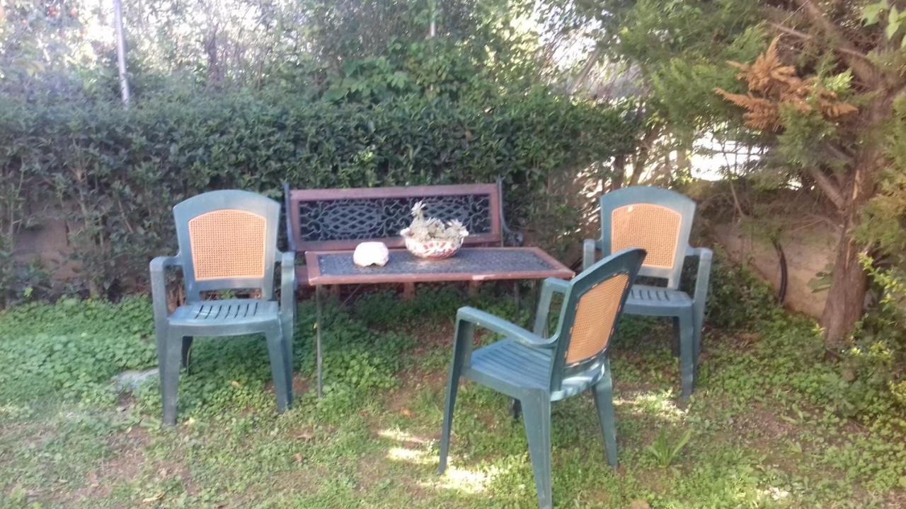 Appartamento Christinas Garden Patras Esterno foto