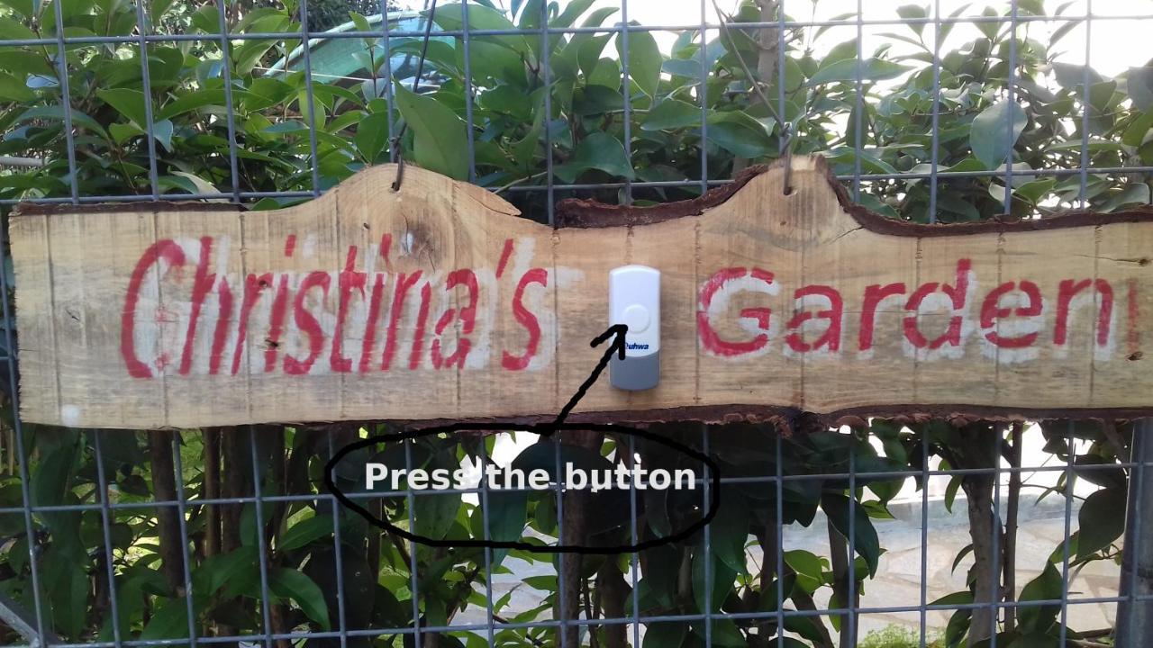 Appartamento Christinas Garden Patras Esterno foto