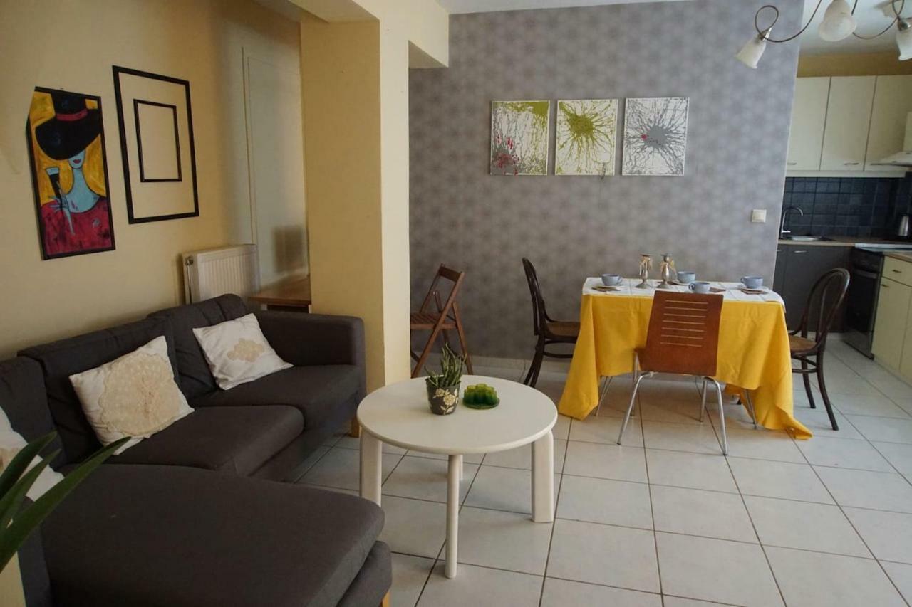 Appartamento Christinas Garden Patras Esterno foto
