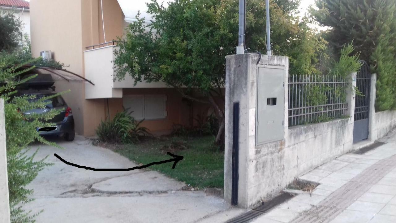 Appartamento Christinas Garden Patras Esterno foto